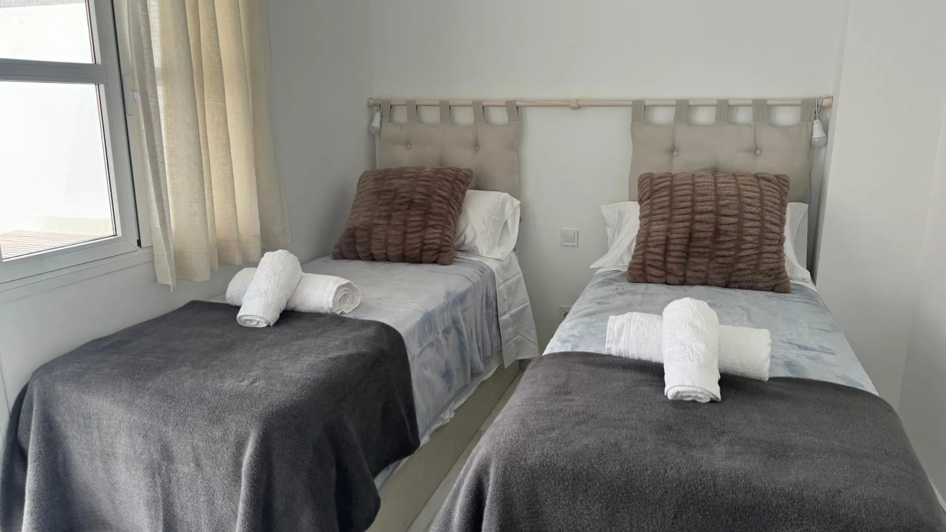 Casa Boutique Plaza De Armas -Townhouse- Villa Seville 0*,  Spain